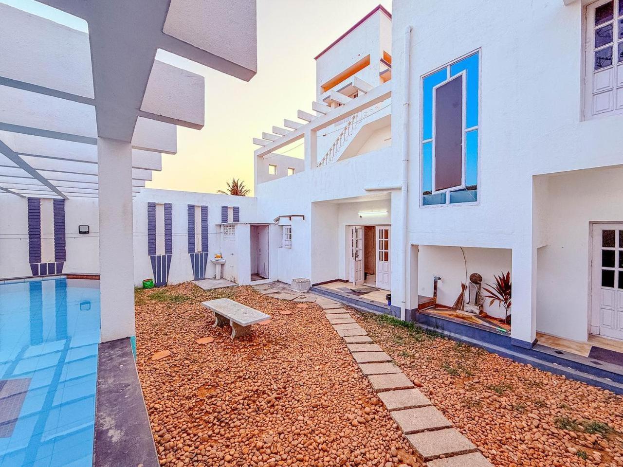 Marvel Times Beach House Chennai Luaran gambar