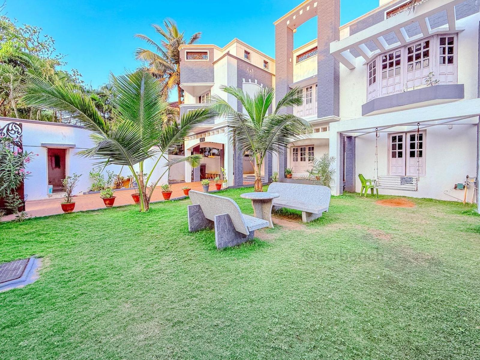Marvel Times Beach House Chennai Luaran gambar